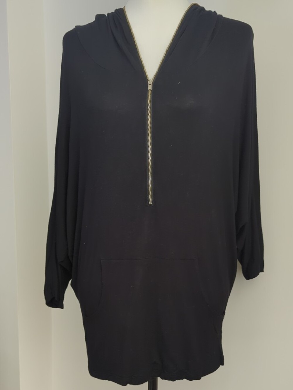 Love Culture Lightweight Black Oversized Hooded Batwing Half-Zip Tunic LARGE - Picture 5 of 15